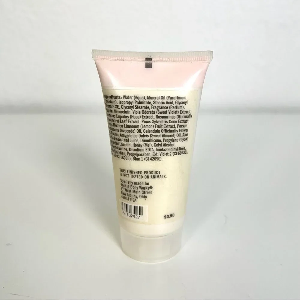 Bath and Bodyworks Pleasures Sweet Pea Body Cream